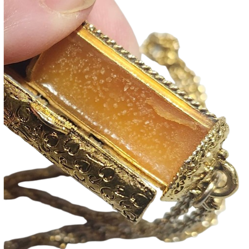 Rare Vtg 1970s  Max Factor Solid Perfume Gold Tone Whistle Pendant Necklace - Picture 6 of 6